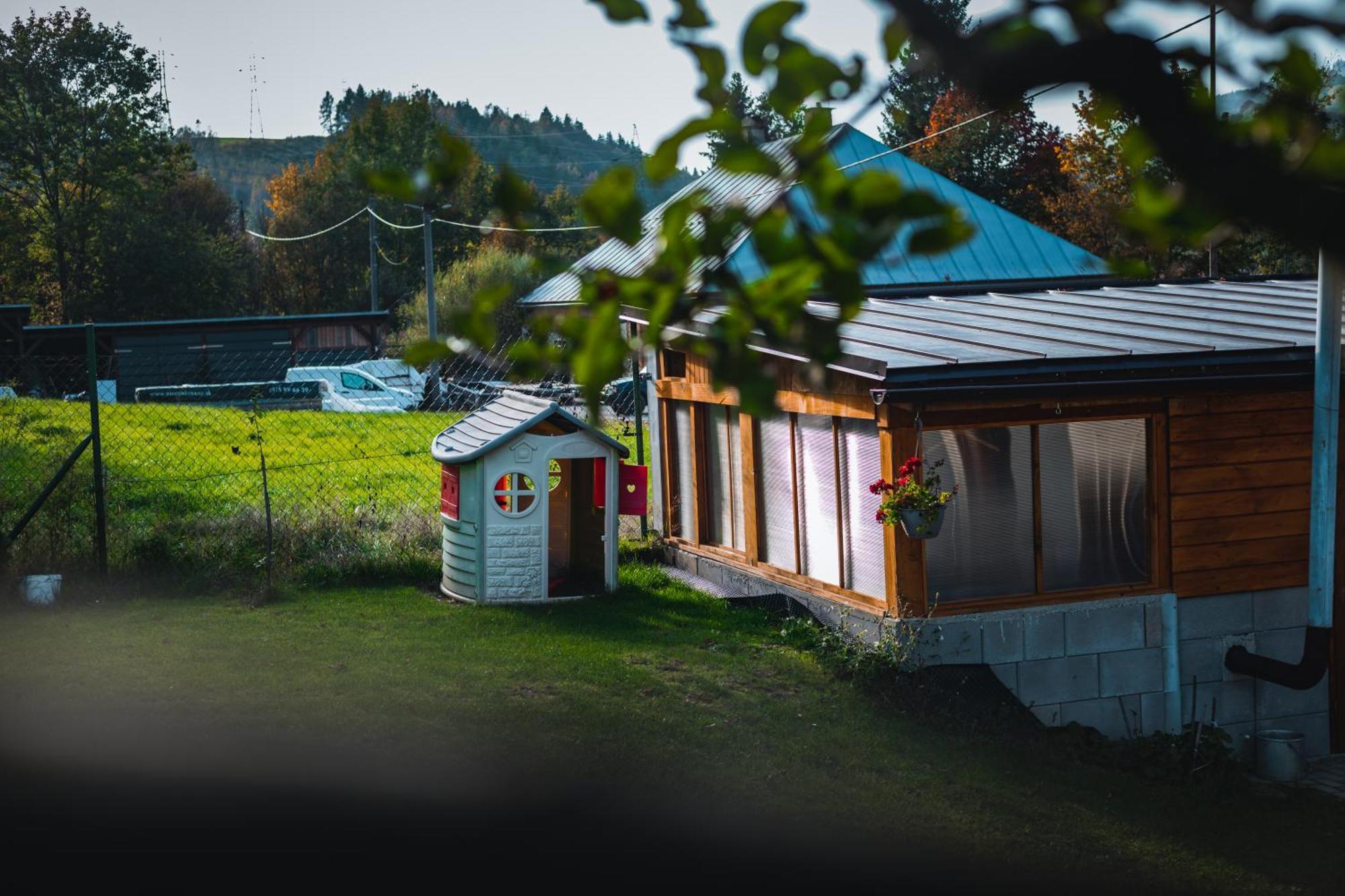 Eden Guest House 布雷兹诺 外观 照片